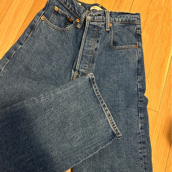 Levi’s Ribcage Straight Jeans size 25 - Picture 13 of 13
